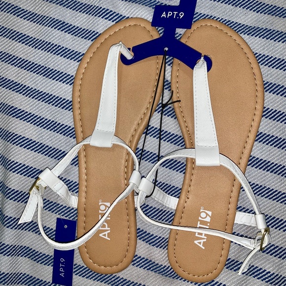 apt 9 sandals